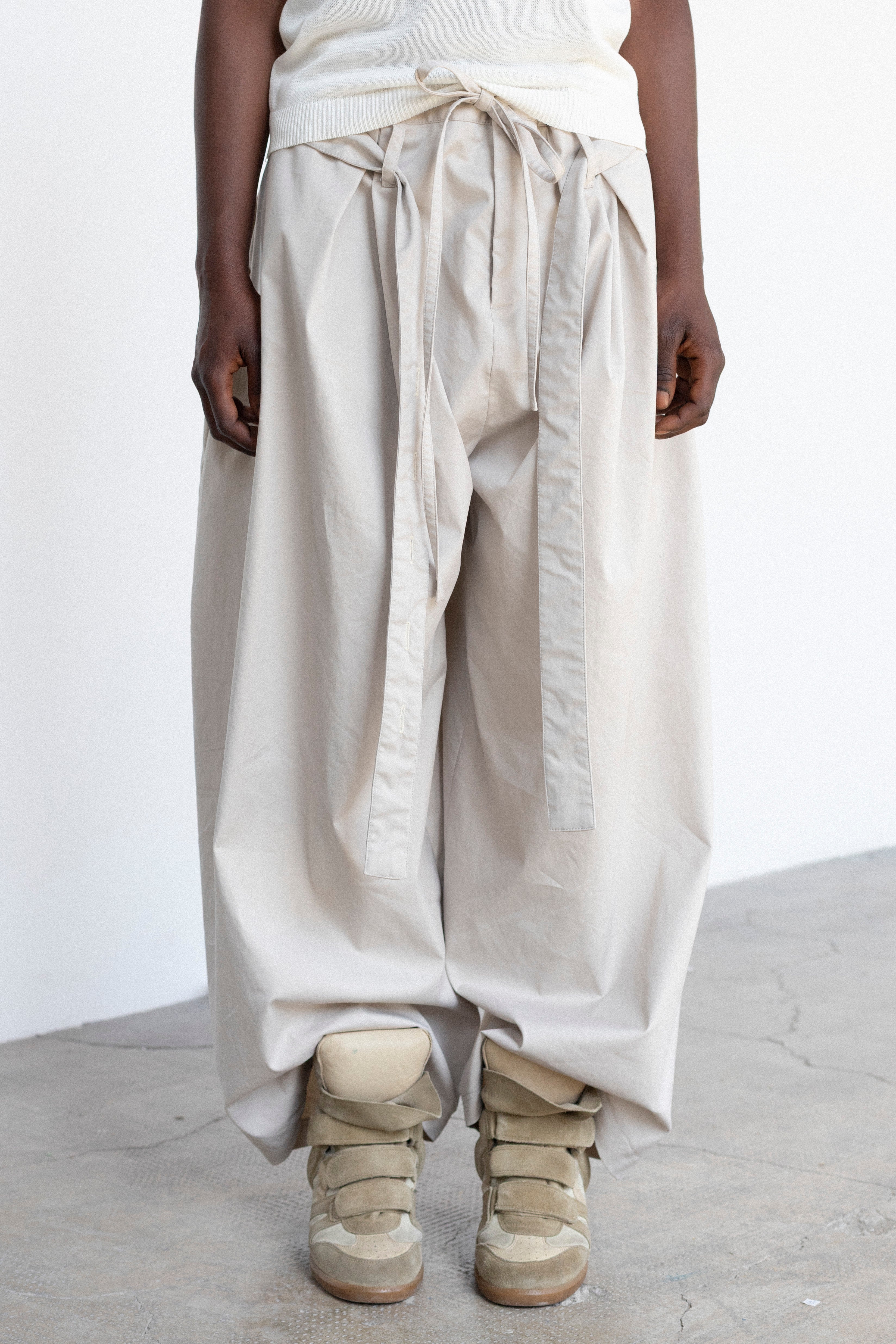 beige t2º pants