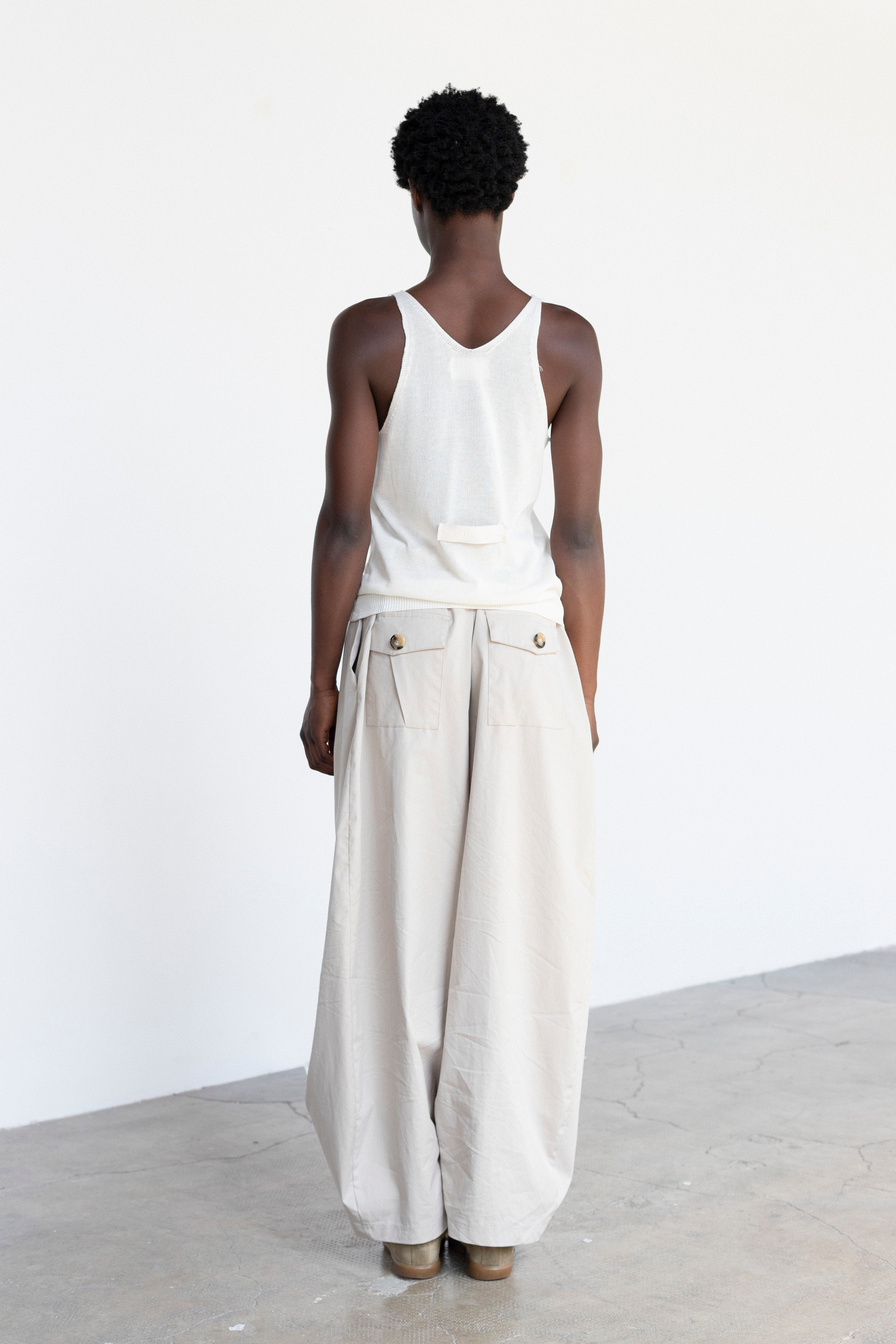 beige t2º pants