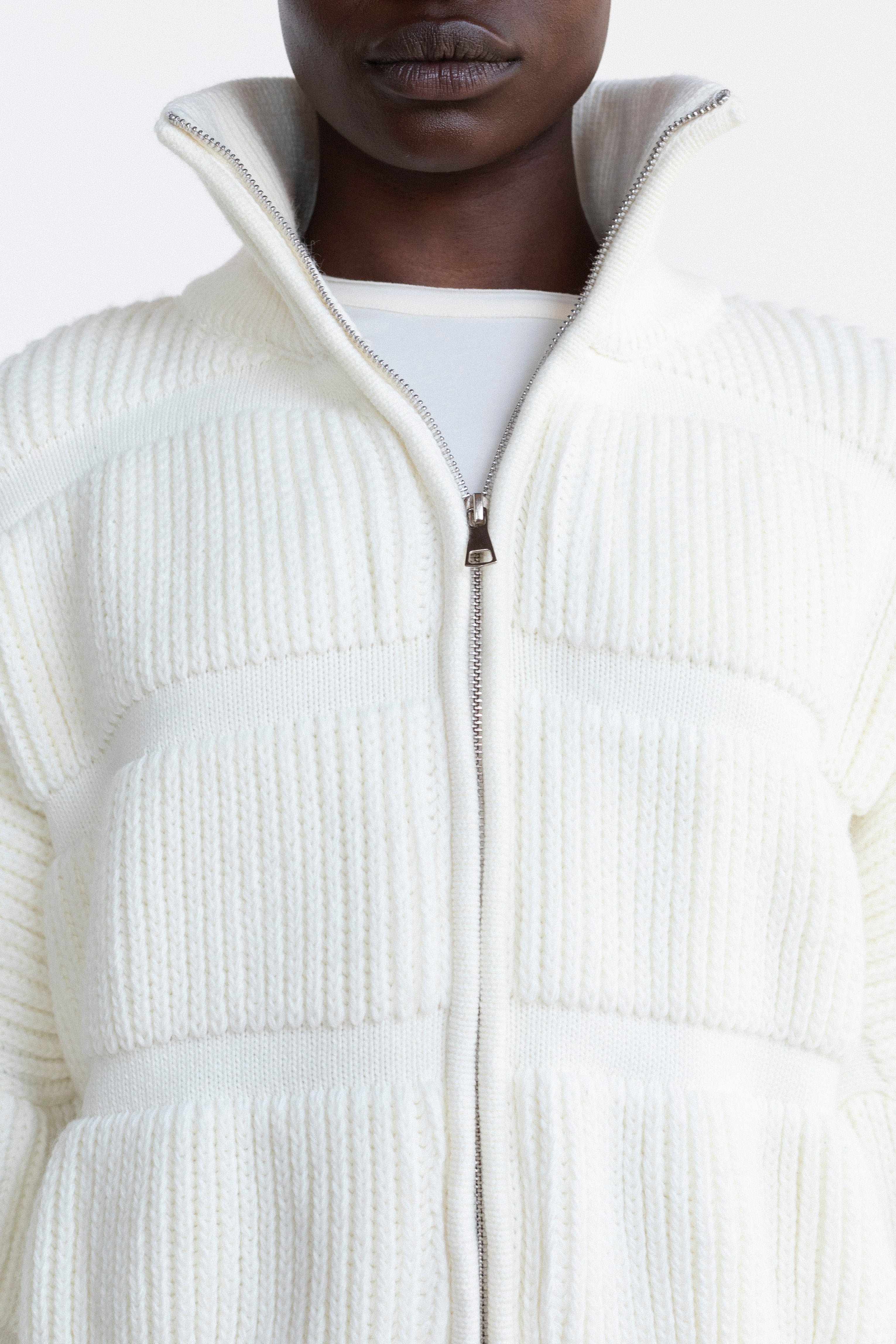 vili zip sweater